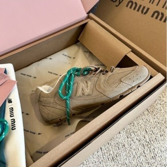 NWT Miu Miu x New Balance 530 SL Sneakers - Picture 8 of 8